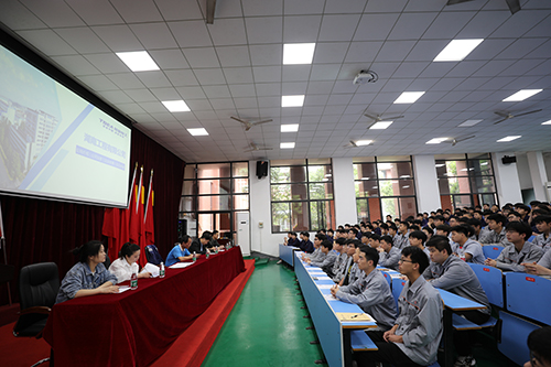 世界机械500强企业上门揽才 同花顺网页版页面90名学子毕业前一年被企业录用