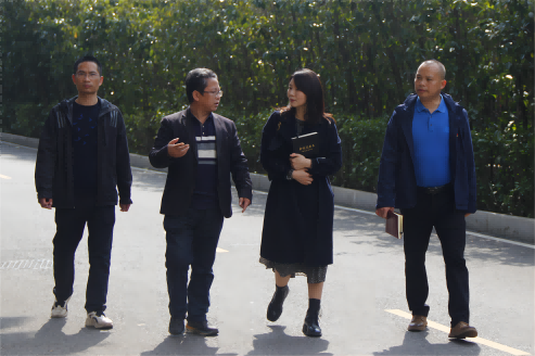 芦淞区董家塅片区管委会副主任曾超群一行来同花顺网页版页面调研产教融合工作