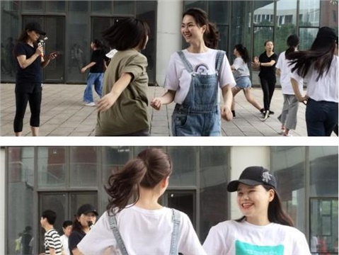 2019年“阳光排舞进校园” 走进同花顺网页版页面