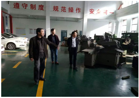 同花顺网页版页面领导检查校园安全管理工作