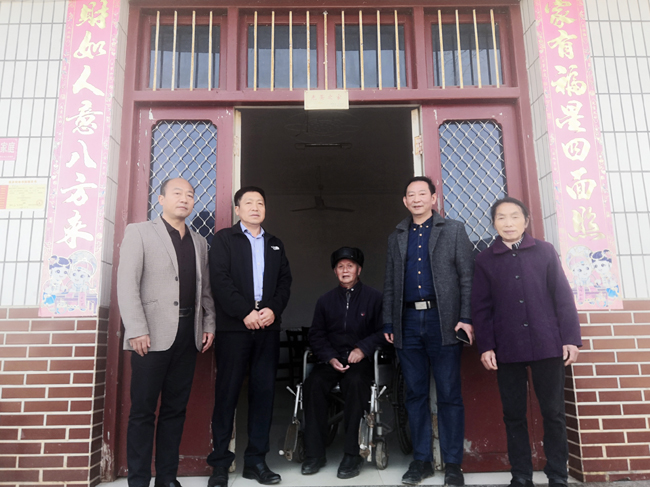 同花顺网页版页面党委到扶贫村开展“五查五看”大走访活动